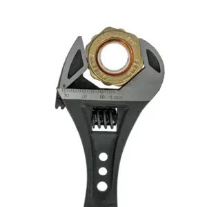 Nerrad Adjustable Tri-Grip Pro Wrench - 6"